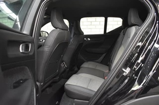 Volvo XC40 Volvo XC40 T2 129pk Aut. Business Pro | Trekhaak | 19
