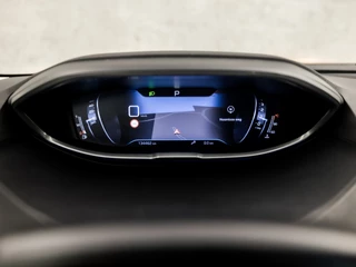 Peugeot 3008 Peugeot 3008 1.2 PureTech Sport Automaat (APPLE CARPLAY, GROOT NAVI, 360 CAMERA, CLIMATE, SPORTSTOELEN, LANE ASSIST, CRUISE, NIEUWSTAAT) - afbeelding nr 21