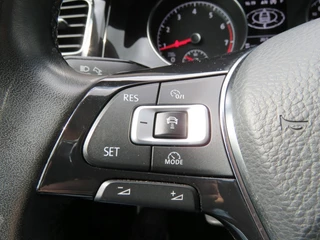 Volkswagen Golf Volkswagen Golf 1.4 TSI DSG-aut. R-Line / Navi / 18 Inch / Stoelverw. / Trekhaak / BOVAG garantie - afbeelding nr 17