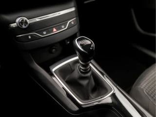 Peugeot 308 (VIRTUAL COCKPIT, APPLE CARPLAY, GROOT NAVI, 360 CAMERA, SPORTSTOELEN, LANE ASSIST, CRUISE, NIEUWE APK, NIEUWSTAAT) - afbeelding nr 11