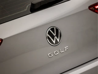 Volkswagen Golf Automaat (APPLE CARPLAY, GROOT NAVI, STUUR/STOELVERWARMING, GETINT GLAS, SPORTSTOELEN, PARKEERSENSOREN, ADAPTIVE CRUISE, DAB+, NIEUWE APK, NIEUWSTAAT) - afbeelding nr 32