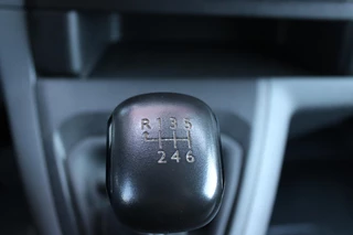 Peugeot Expert Peugeot Expert 2.0 BlueHDI 120PK L2 PREMIUM | TREKHAAK | NAVIGATIE | APPLE CARPLAY/ANDROID AUTO | LAADRUIMTE PAKKET | DODEHOEK DETECTIE | PARKEERSENSOREN VOOR EN ACHTER | 3-ZITS | CRUISE CONTROL | AIRCO | DAB+ RADIO | - afbeelding nr 18