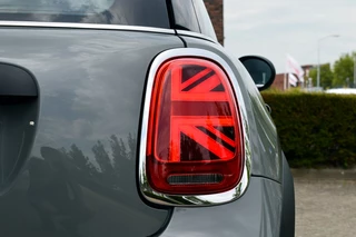 MINI One MINI One Mini 1.5 First Essential Rijklaarprijs-Garantie Navigatie Led Airco 17 Inch Apple carplay - afbeelding nr 8