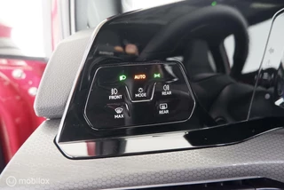 Volkswagen Golf Volkswagen Golf 1.4 eHybrid  245pk GTE pano|IQ-led|nav|cam|dab|acc|lmv18 - afbeelding nr 43