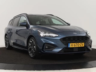 Ford Focus Ford Focus 1.5 EcoBoost ST Line | Trekhaak | B&O Sound |  Carplay | Navigatie | Full LED | Climate control | Keyless | PDC | Sportstoelen - afbeelding nr 33