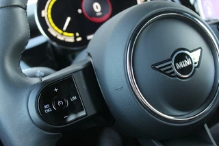 MINI Electric Mini Mini Electric MINI Electric 33 kWh Cooper SE/Navi/Leder - afbeelding nr 23