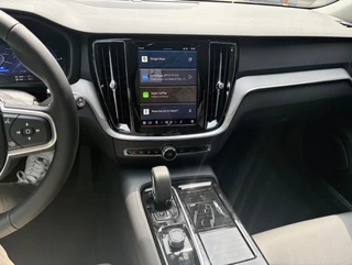 Volvo V60 Volvo V60 2.0 T6 AWD Essential | DEMO | Parkeercamera | Verwarmbare stoele - afbeelding nr 12