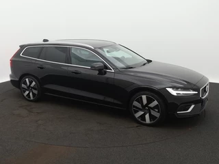 Volvo V60 Volvo V60 2.0 T6 Essential Edition | Driver Assist | Leder | Climate | 19