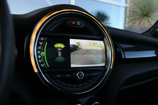 MINI Electric ➡️ Mini Mini Electric Yours 33 kWh | 1e eigenaar | inc BTW | NL auto | Pano | Head-up | Harman-kardon | Camera | LED | Sportstoelen | Leer | DAB | PDC | Climate control | - afbeelding nr 28