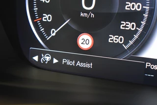 Volvo XC40 Volvo XC40 T4 211PK Inscription | Park Assist | Climate Pakket - afbeelding nr 25