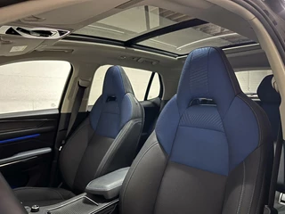 Lynk & Co 01 Lynk & Co 01 1.5 Plug-in Black Edition Sfeerver. Pano NAP - afbeelding nr 15