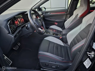 Volkswagen Golf Volkswagen Golf 2.0 TSI GTI Panorama/IQ Light/Leder/Harman Kardon/Camera - afbeelding nr 38