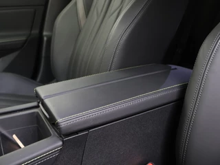 Peugeot 308 Peugeot 308 SW 1.6 Plug-in Hybrid 225 GT | Leder | Stoelmassage | 360° Camera - afbeelding nr 9