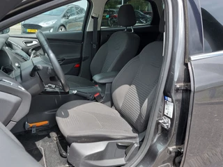 Ford Focus Ford Focus Wagon 1.0 EcoBoost 125pk Titanium | Origineel NL | Navi | Apple Carplay+Android Auto | Bi-Xenon | SONY Sound | Clima | Cruise | Keyless Entry | Pdc V+A+Assist+Camera | Privacy Glass | 17''lm - afbeelding nr 7