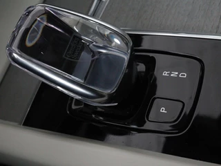 Volvo V60 Volvo V60 2.0 B4 Inscription | Panoramadak | Trekhaak |  Leder | Stoel & stuurverwarming | Head-Up | Adaptive cruise | Harman/Kardon | 360 camera | Carplay | Navigatie | Memory | Full LED | Keyless - afbeelding nr 23
