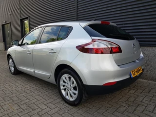 Renault Mégane Renault Mégane 1.2 TCe Limited - afbeelding nr 12