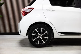 Toyota Yaris Toyota Yaris 1.5 VVT-i Dynamic - afbeelding nr 13