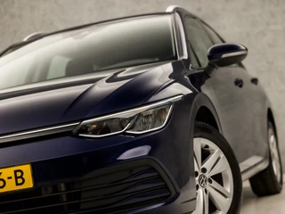 Volkswagen Golf Volkswagen Golf Variant 1.0 TSI Luxury Sport (APPLE CARPLAY, GROOT NAVI, SFEERVERLICHTING, STUUR/STOELVERWARMING, SPORTSTOELEN, KEYLESS, PARKEERSENSOREN, NIEUWSTAAT) - afbeelding nr 15