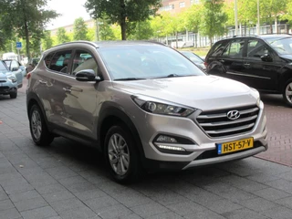 Hyundai Tucson Hyundai TUCSON 1.6 GDi Comfort Navi Clima Camera Carplay - afbeelding nr 4