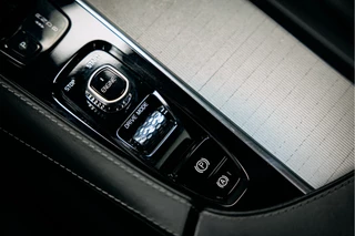 Volvo XC90 Volvo XC90 2.0 T8 Twin Engine AWD Inscription | 7 Zitter | Lederen stoelen met verwarming en geheugen | Trekhaak | - afbeelding nr 32