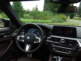 BMW 5 Serie BMW 5 Serie 530d 265PK High Executive M-Sport Individual / LED *NAP* - afbeelding nr 54