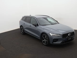 Volvo V60 Volvo V60 2.0 B3 Plus Dark | Sportstoelen | Zwarte hemel | Camera - afbeelding nr 12