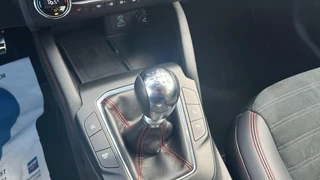 Ford Kuga Ford Kuga 1.5 EcoBoost ST-Line X | Winterpakket | Adaptieve Cruise Control | Head-up Display | Electrische achterklep - afbeelding nr 37