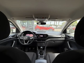 Volkswagen T-Cross Volkswagen T-Cross 1.0 TSI Life Climate/Cruise/Getint glas/Keyless entry/Virtuel cockpit/PDC/LED - afbeelding nr 7