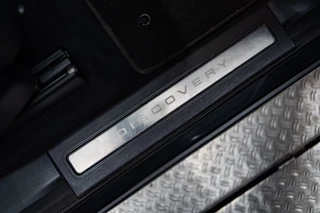 Land Rover Discovery Land Rover Discovery 5 HSE 3,0 TDV6 259 pk diesel Grijs Kenteken, Luchtvering, Meridian Audio ,( Incl.a.bank en ramen) - afbeelding nr 25