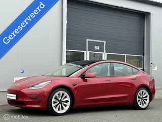 Tesla Model 3 - 221291371-0