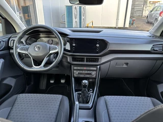 Volkswagen T-Cross Volkswagen T-Cross 1.0 TSI Life | Carplay | PDC | Lm-Velgen | Climate-Control - afbeelding nr 25