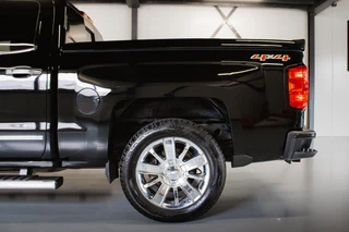 Chevrolet Silverado Chevrolet CHEYENNE 4X4 Silverado Pick Up | BOMVOL | 20
