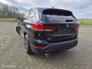 BMW X1 BMW X1 xDrive25e High Executive|Pano|Leder - afbeelding nr 3