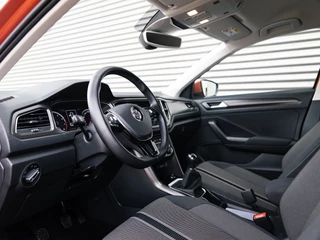 Volkswagen T-Roc Volkswagen T-Roc 1.5 TSI Sport CarPlay Camera Cruise - afbeelding nr 18