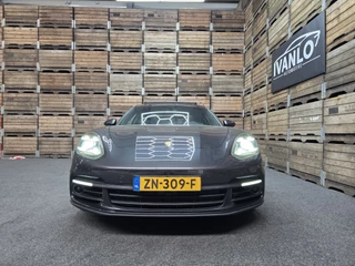 Porsche Panamera Porsche Panamera Sport Turismo 2.9 4 E-Hybrid Pano Sport Chrono 360 softclose Navi Led 21