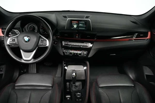 BMW X1 BMW X1 sDrive18i Sport Line Automaat 140 PK Facelift |Pano-dak | Leder | Stoelverwarming | Memory | Camera | LED | PDC | - afbeelding nr 6