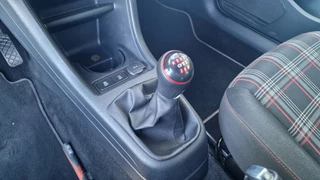 Volkswagen up! Volkswagen up! 1.0 TSI GTI, Stoelverwarming, Camera, NL Auto! - afbeelding nr 23