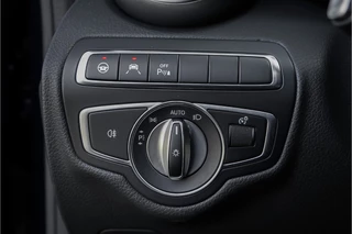 Mercedes-Benz C-Klasse Pano Burmester Ambiente Distronic - afbeelding nr 36