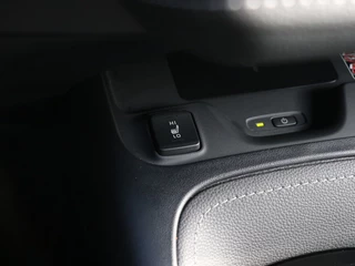 Toyota Corolla Toyota Corolla Hybrid 140 Dynamic I Navi I Keyless I Leder I Dodehoekdetectie - afbeelding nr 12