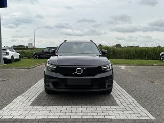 Volvo EX40 Volvo EX40 Single Motor Core 70 kWh | Privacy Glas | 19 Inch Diamond Cut Velgen | Nieuw uit voorraad | - afbeelding nr 24