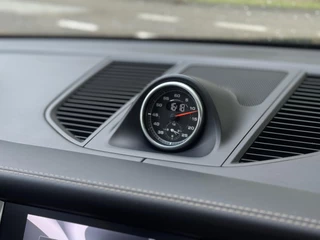 Porsche Macan Porsche Macan 3.0 GTS Burmester ACC Pano Cognac L Chrono Vol geoptioneerd Onderhoudshistorie Distronic Flippers Stoelkoeling/verwa - afbeelding nr 46