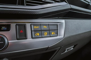 Volkswagen Transporter Volkswagen Transporter T6.1 2.0 TDI 150 PK DSG CARAVELLE L2H1 DUB/CAB A-Deuren ACC | LED | Digital Cockpit | Leder | Apple Carplay/Android Auto - afbeelding nr 21