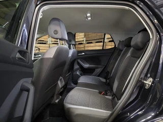 Volkswagen T-Cross Volkswagen T-Cross 1.0 TSI Style Navi Clima LM PDC Cruise Keyless 116 PK! - afbeelding nr 5