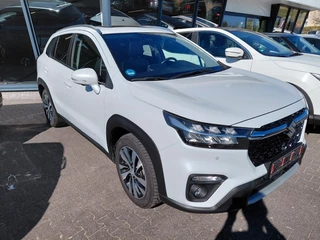 Suzuki S-Cross 1.5 HYBRID STYLE A/T PANO CARPLAY 360 CAMERA ADD. CRUISE