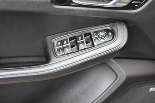 Porsche Macan Porsche Macan 2.0 LUCHTVERING PANODAK SPORTCHRONO - afbeelding nr 15