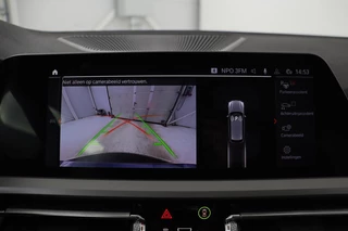 BMW 3 Serie BMW 3-serie 318i Business Edition | Stoelverwarming | Camera |  Carplay | Live Cockpit | Full LED | Navigatie | Dodehoek detectie | Climate control - afbeelding nr 10