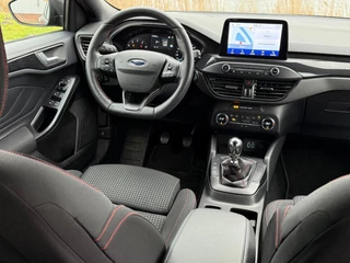 Ford Focus Ford Focus Wagon 1.0 EcoBoost Hybrid ST Line Business - Magnetic - Topstaat - afbeelding nr 3