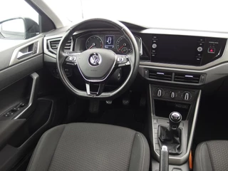 Volkswagen Polo Volkswagen Polo 1.0 TSI Comfortline CARPLAY / NAVI / AIRCO / BLUETOOTH / ACC / DAB+ / NL-AUTO - afbeelding nr 18