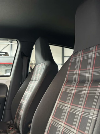 Volkswagen up! Volkswagen Up! GTI 1.0 TSI 116 pk handg. | Navi Maps&More | Cruise | Airco | PDC | DAB+ | Stoelverw. | Org. NLD. | - afbeelding nr 23