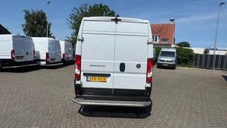 Fiat Ducato Fiat Ducato 3.0 CNG NATURAL POWER 100KW 136PK L4H2 MAXI AIRCO/ NAVIGATIE/ CAMERA/ 100% DEALERONDERHOUDEN - afbeelding nr 10